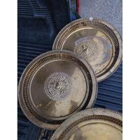 ราคา ถาดทองเหลืองลายเทพพนมขาตุ่มขนาด 18 นิ้วงานเก่าสะสม (24308620785)