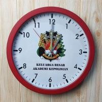 ราคา นาฬิกาแขวนครอบครัวขนาดใหญ่ขนาด 32 ซม. Police Academy (47452160930)
