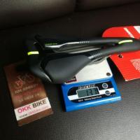 ราคา Okk.bike​ เบาะ Velo รางคาร์บอน​ สีดำเขียว (2336748799)