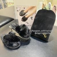 ราคา LYN รองเท้าแตะ FURRY SLIPPERS รองเท้าขนมิ้ง สินค้า EXCLUSIVE OFFER สินค้าสัมนาคุณ ไม่มีจำหน่ายหน้าสาขา (28915362884)