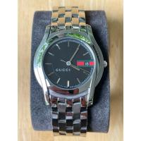 ราคา GUCCI 5500M 34 mm Black Dial Swiss Quartz Steel Men’s Watch (24597000273)