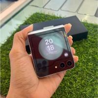 ราคา Samsung Galaxy Z Flip5 5G (8/512GB) สินค้าพร้อมส่ง !! (24429143788)