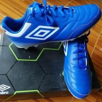 ราคา Umbro รองเท้าฟุตบอลใหม่ ไซส์42.5 (1745205378)