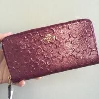 ราคา พร้อมส่ง!! Coach กระเป๋าสตางค์หนังแก้ว ซิปรอบ ของแท้ 100% (529145042)