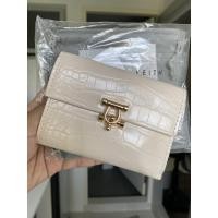 ราคา ส่งต่อกระเป๋าเงินใบสั้น Charles&Keith ลายหนังcoc (5255637796)