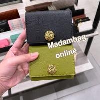 ราคา CHARLES KEITH Blair Metallic Accent Short Wallet กระเป๋าสตางค์ใบสั้น (28313035394)