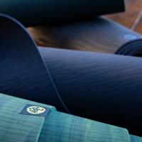 ราคา Manduka เสื่อโยคะ Manduka รุ่น eKO® Yoga Mat 5mm 3.0 (71") (27424822822)