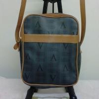 ราคา กระเป๋าสะพายข้าง แบรนด์ Alfredo Versace แท้ สีเทา (1314716874)