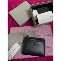 ราคา กระเป๋าCHARLES&KEITHแท้100%ตำหนิถลอกนิดหน่อยสีกลมกลืน (22870622931)