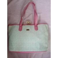 ราคา กระเป๋าสะพายสีชมพูครีมesquire (18548932099)