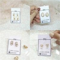 ราคา ต่างหูหนีบแบบติดหู ฟรียางรองกันเจ็บ 2 คู่ (1760054865)