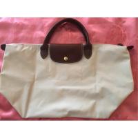 ราคา Longchamp ไซส์ M หูสั้น แท้100%พร้อมการ์ดเขียว (1175013179)