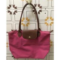ราคา longchamp size s หูยาว สีชมพูCyclamen มือ2 ของแท้%ส่งฟรีems (1585246963)