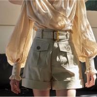 ราคา กางเกงขาสั้นสีเบจmitrพร้อมเข็มขัด (4056685440)
