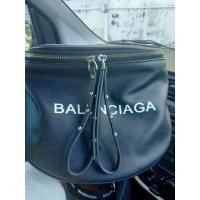 ราคา กระเป๋าคาดอก Balenciaga belt bag สีดำ มือสอง (10080216996)