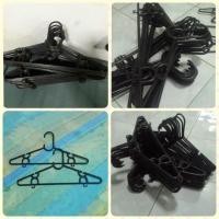 ราคา ไม้แขวนเสื้อพลาสติกมือสอง สภาพดี (582838937)