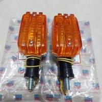 ราคา ไฟเลี้ยวหน้า Yamaha RXS115-RX115-RXK-RXK135-Concord ของใหม่(ไม่แท้)แบบพลาสติกชุบเงาสภาพสวยๆพร้อมใส่ใช้งาน(ราคาต่อ 1 คู่) (29011561616)