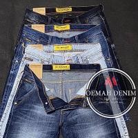 ราคา กางเกงยีนส ์ ขาสั ้ นผู ้ ชาย MC-Jumbo 0RIGINAL (25878808105)