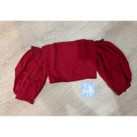 ราคา ส่งต่อ เสื้อเกาะอกแขนพองสีแดงเข้ม ป้ายห้อย ใส่แล้วขับผิวมาก (28732902910)
