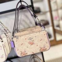 ราคา Coach แท้ Coach Nolita (42703933535)