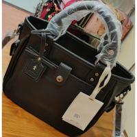 ราคา Redberry เรดเบอรี่ กระเป๋าถือ กระเป๋าสะพายข้างผู้หญิง หนังsaffiano ก.5"ย.10"ส.8"นิ้ว ราคา1350.- (8418572510)