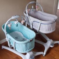 ราคา **มือสอง**. Chicco เปลนอนสำหรับลูกน้อย Baby Hug 4-in-1 – Aquarelle (7533755848)