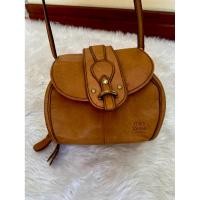 ราคา กระเป๋าสะพายข้างหนังแท้Mila Louise Paris (42176726002)