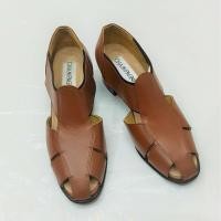 ราคา รองเท้าส้นสูง 1.5 นิ้ว รุ่น REVIEW สีน้ำตาลเข้ม สีน้ำตาลอ่อน สีโทป (8332448268)