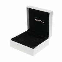 ราคา [แท้/มือสอง] กล่องใส่กำไล pandora รุ่นเก่า แบบไม่มีแกนกลาง ✨ (23682930914)