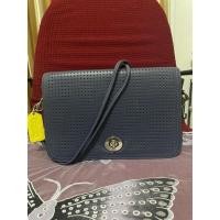 ราคา กระเป๋าสะพาย coach แท้สีกรม (22736861757)