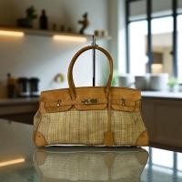 ราคา กระเป๋าแผงคอม้า แต่งด้วยหนังแท้วินเทจ มือสองนำเข้า (27289558068)