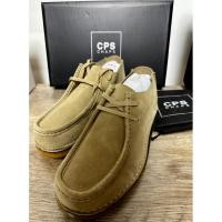 ราคา รองเท้า CPS BEIGE SUEDE BOOTS ใหม่มือ 1 แท้ (26088451708)