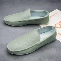 ราคา ❤️ รองเท้ามอคคาซินลำลองสำหรับผู้ชาย, รองเท้าโลฟเฟอร์เดินสุภาพบุรุษรองเท้าแฟชั่นบุรุษสีเขียวรองเ (29980244829)