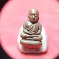 ราคา รูปหล่อหลวงพ่อเงินไม่ทราบที่ (43915503485)