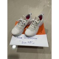 ราคา รองเท้า WMNS NIKE LEGEND REACT (มือ 2) Size 37.5cm *ส่งให้ฟรีคะ* (15112491728)