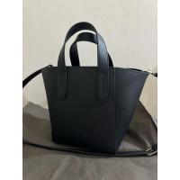 ราคา กระเป๋า UNIQLO มือสองสภาพดี (21385721353)