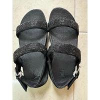 ราคา รองเท้าฟิฟฟอฟ ของแท้ มือสอง สีดำ size36-37 (27038901386)