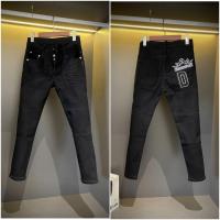 ราคา กางเกงยีนส์ผู้ชายสีดําปักลายมงกุฎและกระเป๋าหลังโฮสต์ใหม่รุ่น 2026 (40318822569)