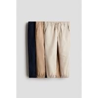 ราคา H&M(เอชแอนด์เอ็ม) กางเกงจ็อกเกอร์ผ้าคอตตอนทวิล 3 ชิ้น Boys 3-pack cotton twill joggers 1312432_1 (55252099363)