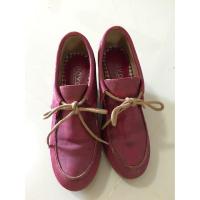 ราคา ร้องเท้าส้นเตารีด มือสอง (60475159)