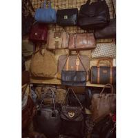 ราคา กระเป๋าหนังแท้ วินเทจ มือสอง พร้อมส่ง ราคา 890 บาท (13021077642)