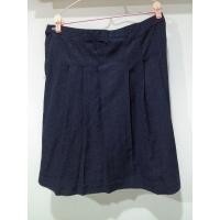 ราคา กระโปรงนักเรียนตราสมอ 6 จีบ สีกรมเข้ม เอว 36 ทรงแคบ มือสอง (29890318353)