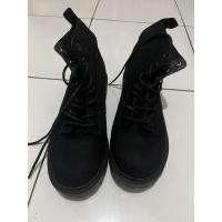 ราคา รองเท้าบูทหุ้มข้อ Preloved H&M แบ่งไซส์ 37 (20931874251)