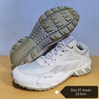 ราคา REEBOK RIDGERIDER 5.0 37 รองเท้าวิ่งเทรล (42772528060)