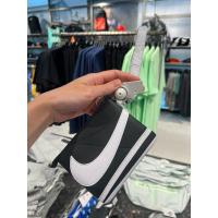 ราคา กระเป๋าNike ใบเล็กคล้องมือได้ Nike Cortez Wristlet (28700684704)