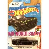 ราคา Hot Wheels basic 69 Ford Mustang Boss 302 GHD06 รถโมเดล. (25125202194)