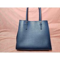 ราคา กระเป๋าCharles & Keith รุ่น Sansa Tote Bag มือ2 : CK2-30780217-9 แท้จากชอป (29804528164)