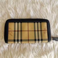 ราคา กระเป๋าสตางค์​ซิบรอบ​ Burberry​ (7616942771)