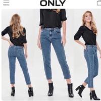 ราคา ของใหม่กางเกงยีนส์ทรงบอย แบรนด์ Only เอวสูง ป้ายหนัง ปล่อยปลายขา (1913673462)