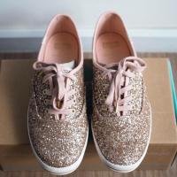 ราคา รองเท้าผ้าใบ KEDS กลิตเตอร์สี rose gold ไซส์39 (415757384)